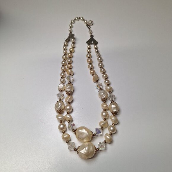 VTG‎ Necklace 18 Inch Plastic Bead Faux Pearl Crystal Style Double Strand Twist - Picture 2 of 7